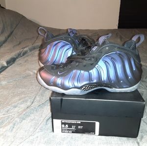 Air foamposite ones (eggplants)